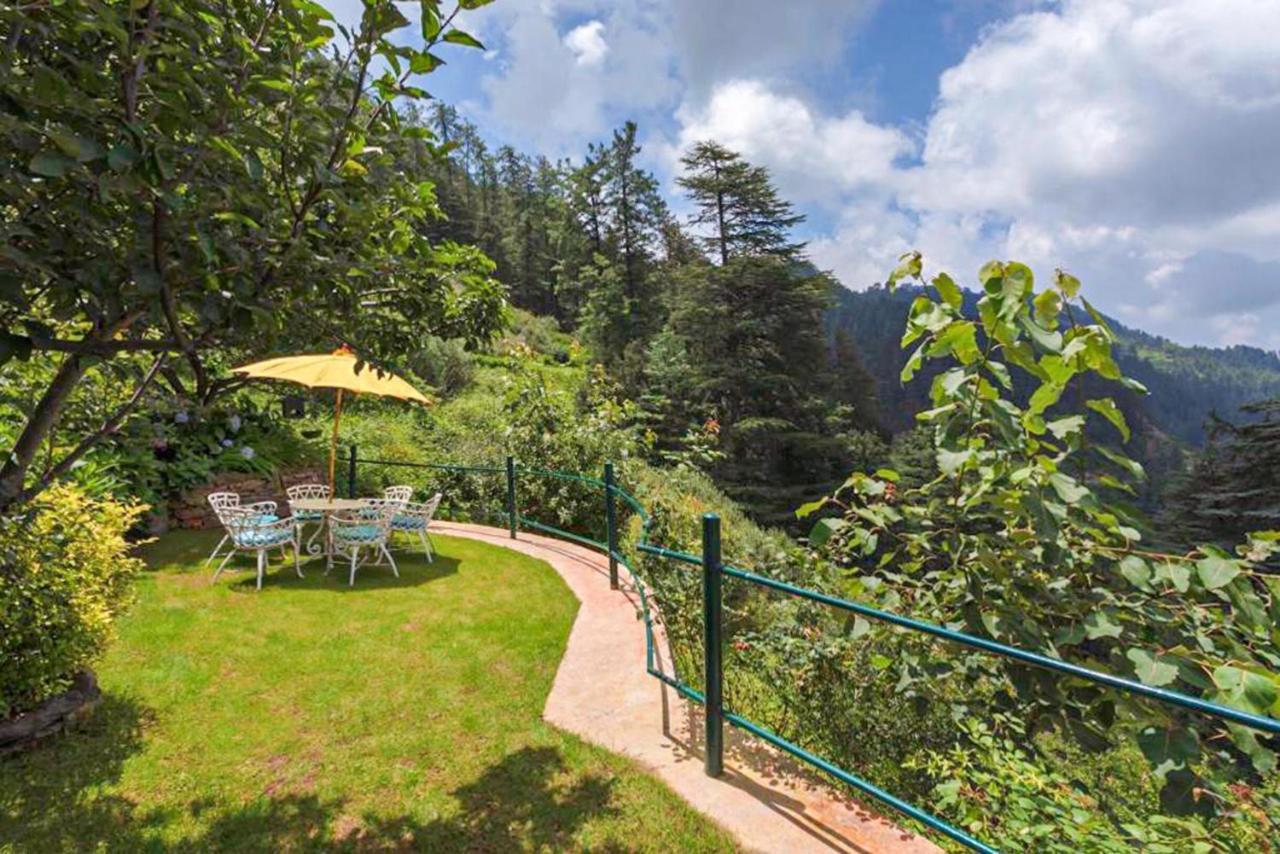 Stayvista At Violet Hill With Bonfire, Gazebo & Hill View Shimla Exterior photo
